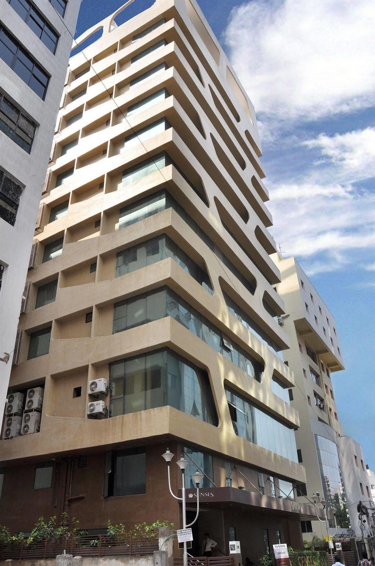 Hotel Senses Kolkata Exterior photo